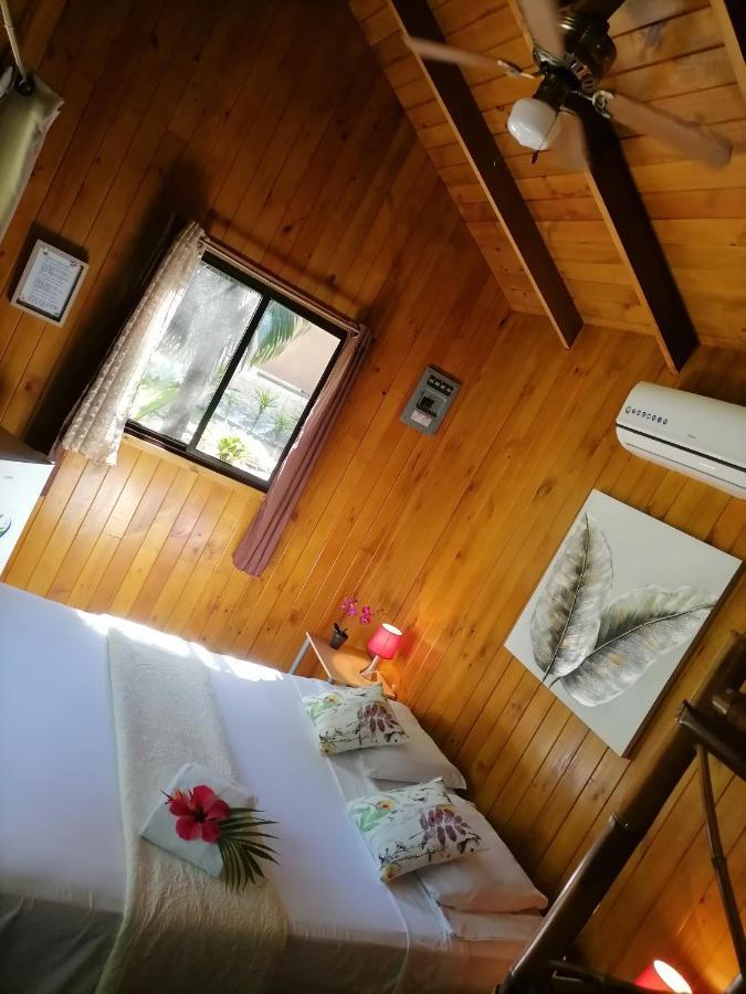 Casa el Colibrí Parrita Exterior foto