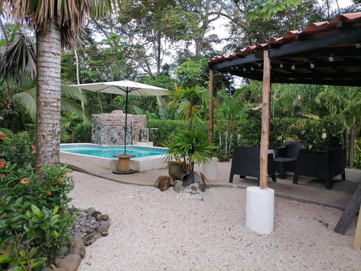 Casa el Colibrí Parrita Exterior foto